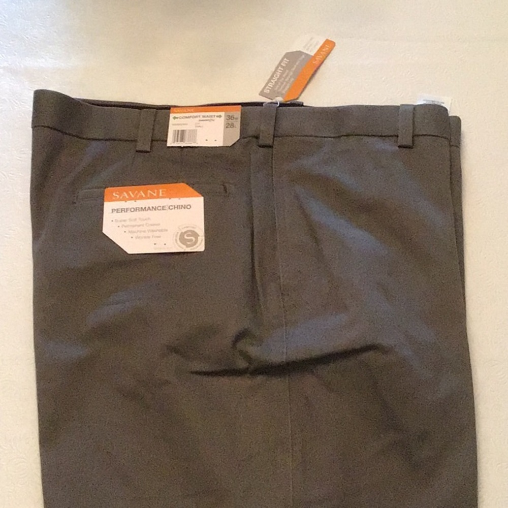 Performance Chino